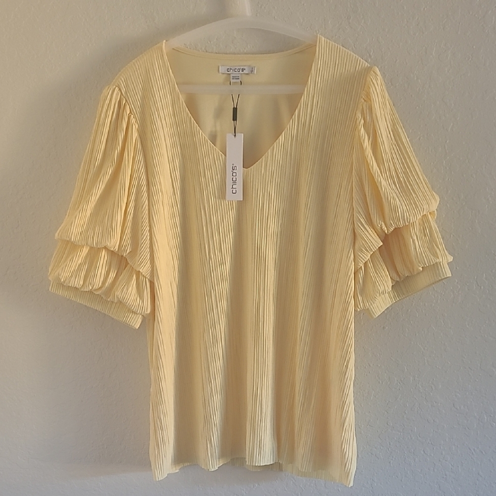 Chico's Bubble Sleeve Soft Yellow Blouse. Sz. L. NWT. Scandi Girl.